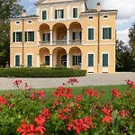 Simonetta *