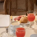 Simonetta Guest house