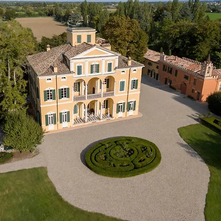 Simonetta Pensión 4*